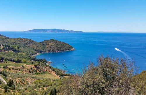 Orbetello House | 6 bedroom nice home in Orbetello