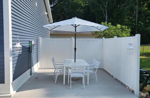 Traverse City House | 6 Mi to Traverse City! All-Season Family Getaway