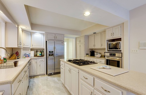 Perrysburg House | 7 Mi to Dtwn Toledo: Spacious Family Home!