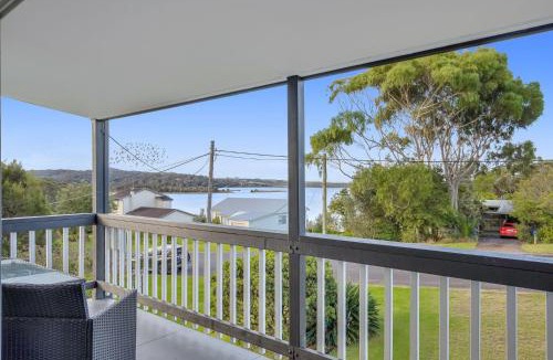 Wallaga Lake House | 8 Lakeview Drive