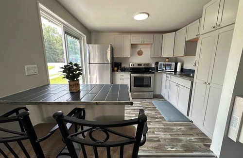Oscoda Cabin | #9 | Fresh, Modern Studio by Lake
