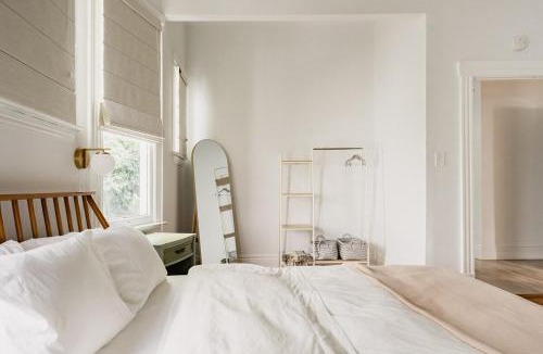 Whittier House | A chic historic home near restaurants and hiking