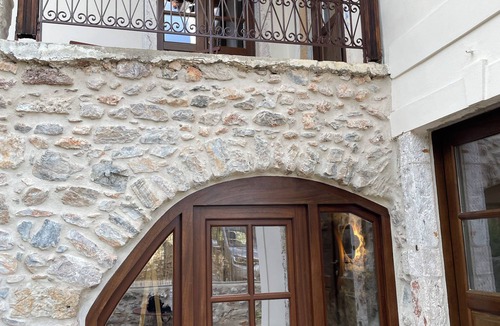 Leonidio Villa | A relaxing vacation home in Greece designed to bring family and friends together