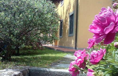 Camaiore Villa | A terrace overlooking the sea and the hills of Versilia