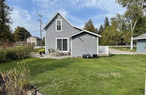 Rapid City Cottage | ACROSS FROM TORCH LAKE'S FAMOUS SANDBAR