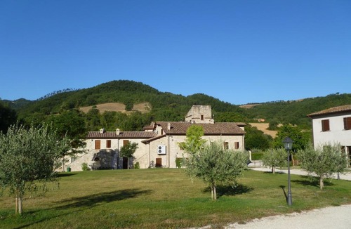 Valfabbrica Hotel | Agriturismo Il Pioppo
