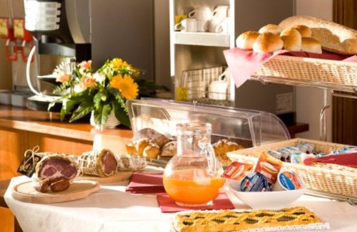 Cannara Apartment | Agriturismo Le Rondini- APARTMENT WITH BALCONY