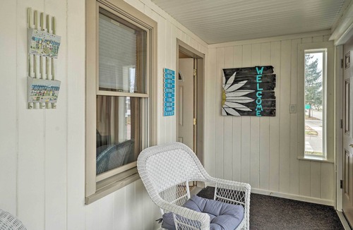 Grand Haven House | All-Season Grand Haven Getaway with Deck!