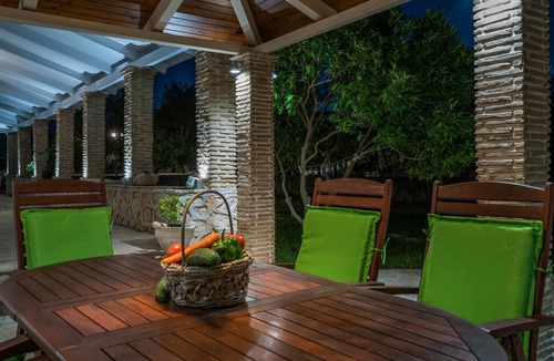 Porto Koukla Villa | Amazing Beachfront Zakynthos Villa | 4 Bedrooms | Villa Rivazzurra