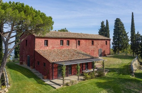 Sarteano Villa | Amethyst Villa