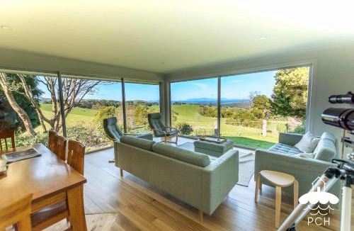 Foster House | Ameys Ridge Stay 3 Pay 2 Winter Special