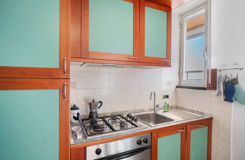 Alassio Apartment | Apartment 'Cadorna Fronte Mare' with Sea View, Wi-Fi and Air Conditioning