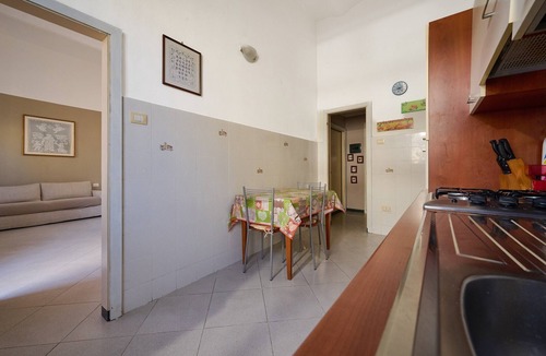 Gavorrano Apartment | Apartment 'Di Rosella' with Wi-Fi