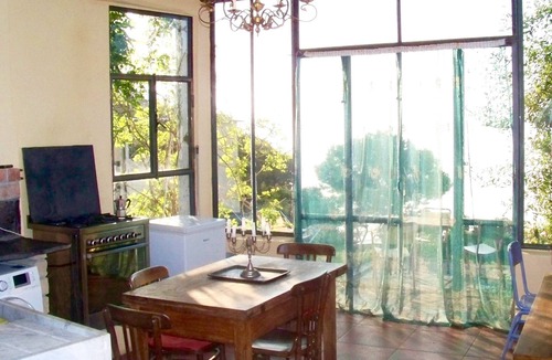 Villa Talla Apartment | Apartment in a summer retreat with a stunning view and a garden