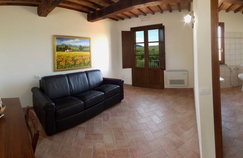 Orciatico House | Apartment in Farmhouse in Lajatico with 3 bedrooms and 3 bathrooms