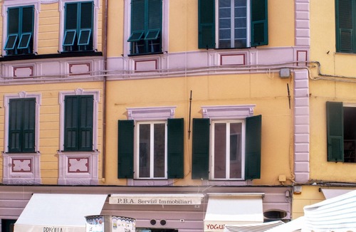 Alassio Apartment | Apartment in historical building, pedestrian area, full center, 6 beds Wifi