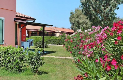 Vada Apartment | Apartment in Tuscany near Beaches & Nature