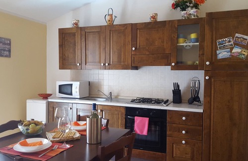 Imperia Villa | Apartment in villa with pool, garden, large terrace, free Wifi