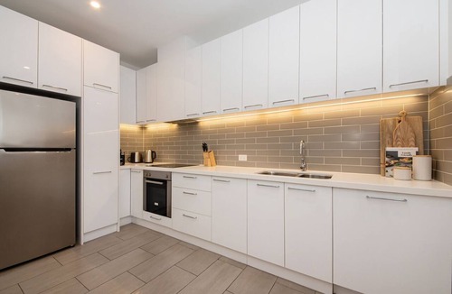 Rosebud Apartment | Apartment Living on the Beach