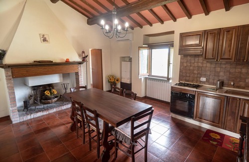 Castiglione del Lago Apartment | Apartment Volpino