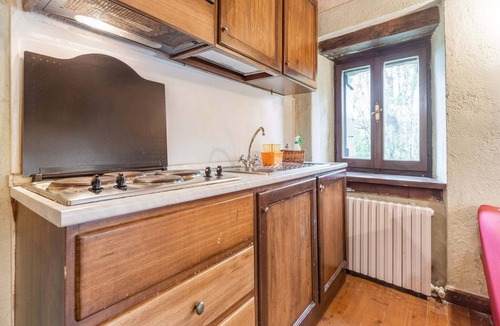 Assisi Cottage | Apartment with swimming pool near the forest