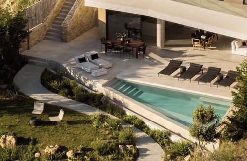 Akrotiri House | Architectural villa by the sea in Zakynthos island