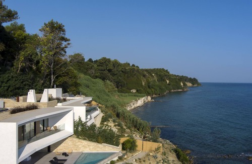 Akrotiri House | Architectural villa by the sea in Zakynthos island