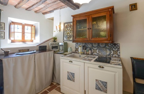 Sesto Fiorentino House | Awesome home in Sesto Fiorentino with sauna