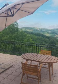 Montecalvo Versiggia Bed & Breakfast | B&B Cuccagna