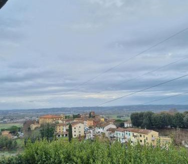 Santa Maria a Monte Bed & Breakfast | B&B Le rose di Paola
