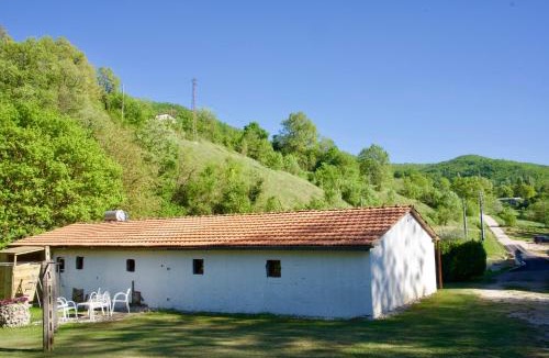 Pietralunga Other | back to nature basic camping hut Casa Biron