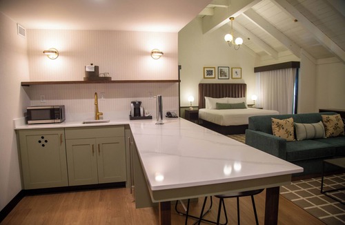 Bay City Hotel | Bay Valley Resort, a Wyndham Hotel