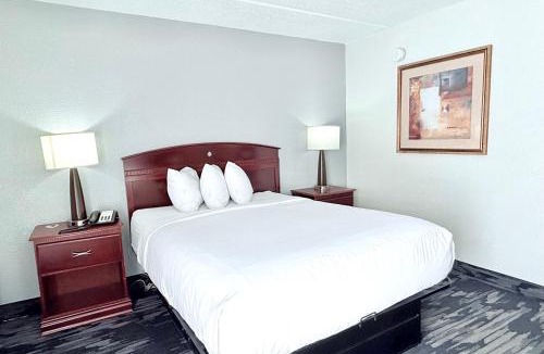 Michigan City Hotel | Baymont by Wyndham Michigan City