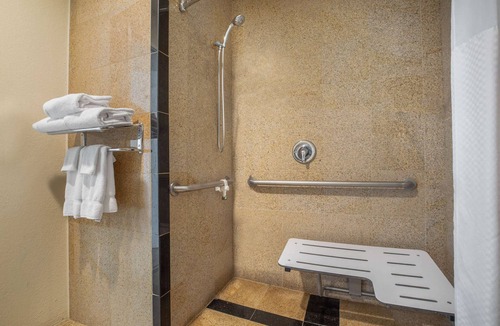 Tehachapi Hotel | Baymont by Wyndham Tehachapi