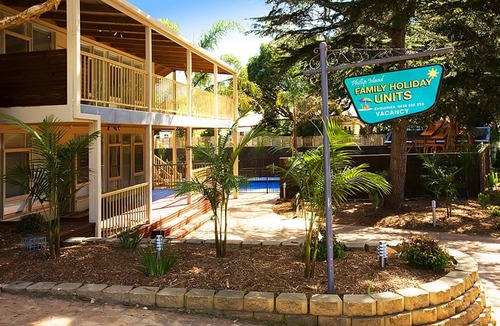 Cowes House | Beach House Apartments