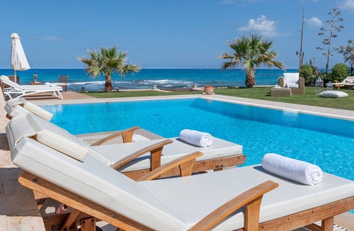 Hersonissos Centre Villa | Beachfront 5 bedroom villa with a heated pool