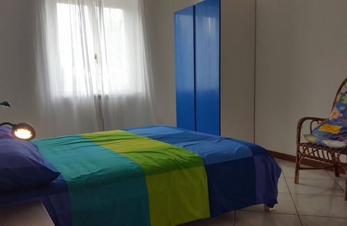 Cupra Marittima Apartment | Beachfront apartment, terrace, wifi, garage.
