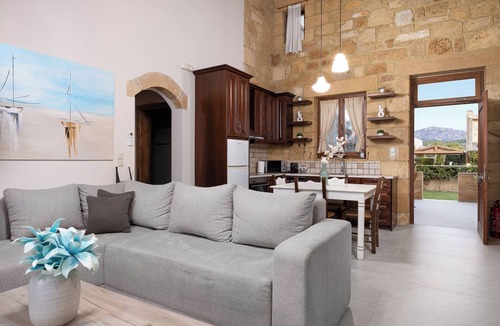 Nopigia House | Beachfront Villa Kochily Only 10 Metres From The Sea