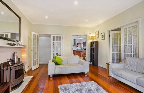 Beaumaris House | Beau Bay houses beaumaris