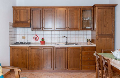 Bolsena Villa | Beautiful apartment in villa for 5 guests with WIFI, pool, TV, terrace and pets allowed