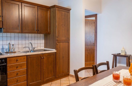 Bolsena Villa | Beautiful apartment in villa for 4 people with pool, WIFI, TV, terrace and pets allowed