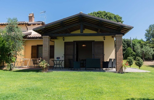 Bolsena Villa | Beautiful apartment in villa for 6 people with pool, WIFI, TV and terrace