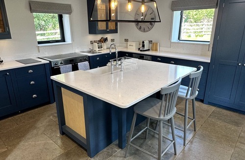 Earlswood House | Beautiful barn conversion set in the middle of idyllic peaceful countryside.