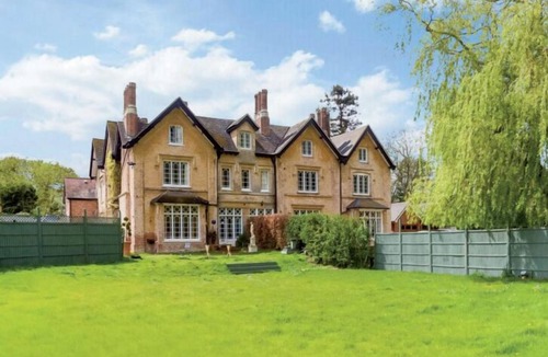 Frampton on Severn House | Beautiful Country Manor: Stratford Upon Avon (10)