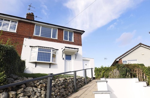 Cradley House | Beautiful home in the West Midlands near Birmingham sleeps up to 6 people
