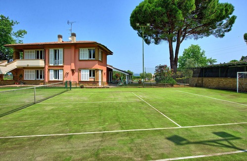 Montelupo Fiorentino Villa | Beautiful private villa for 8 guests with WIFI, private pool, A/C, patio and panoramic view