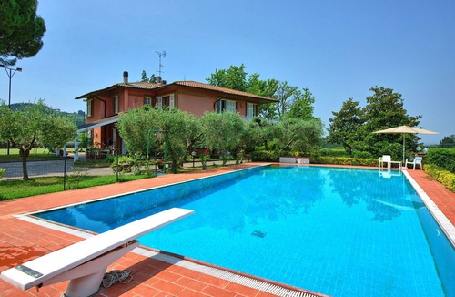Montelupo Fiorentino Villa | Beautiful private villa for 8 guests with WIFI, private pool, A/C, patio and panoramic view