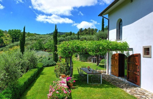 Serravalle Pistoiese Villa | Beautiful private villa for 7 guests with WIFI, private pool, A/C, TV, patio and panoramic view