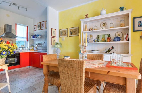 Porto Azzurro Villa | Beautiful private villa for 6 guests with WIFI, A/C, TV and patio