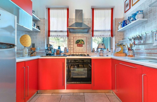 Porto Azzurro Villa | Beautiful private villa for 6 guests with WIFI, A/C, TV and patio